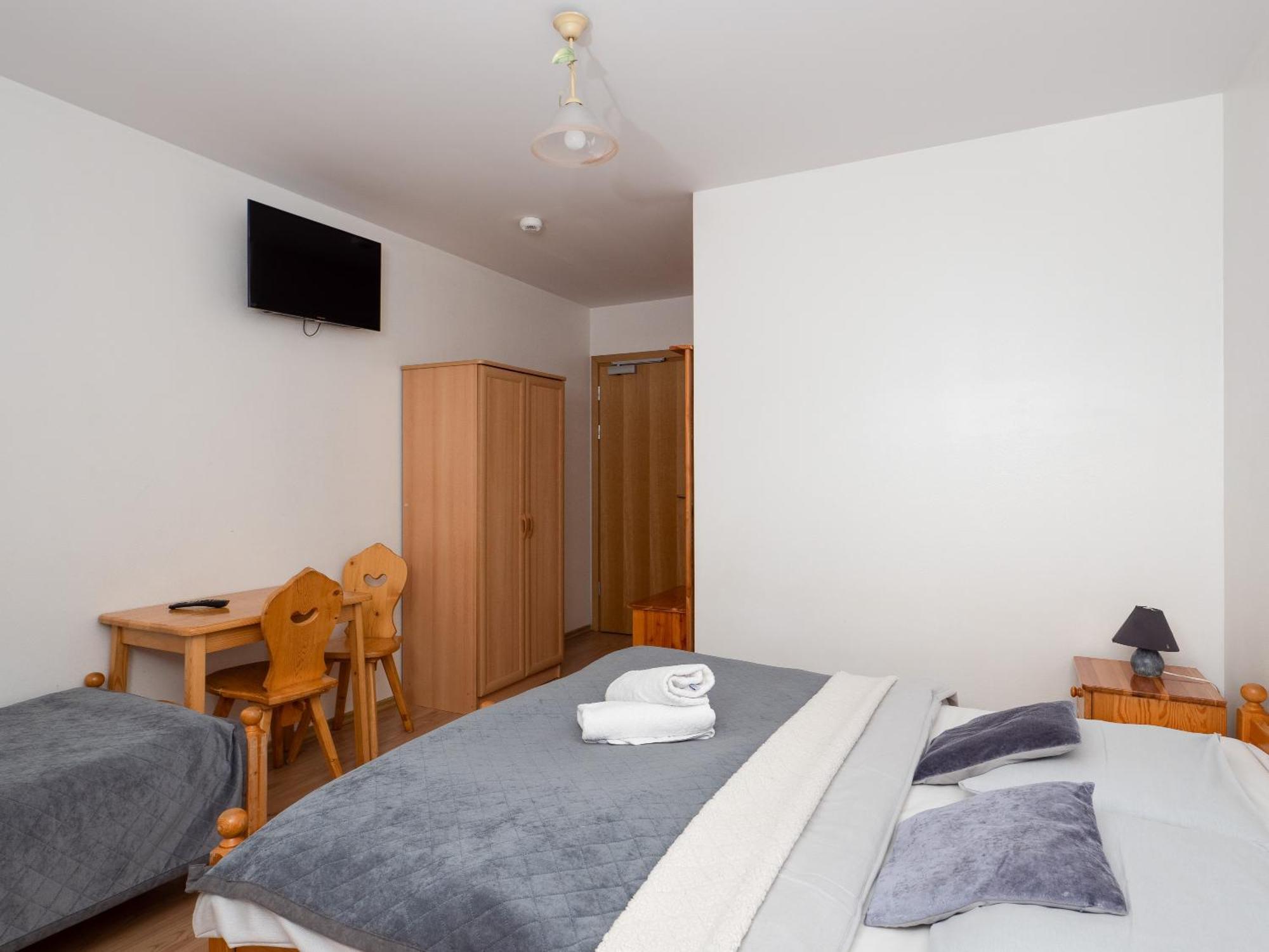 Tarasowka Otel Ciche Małe Dış mekan fotoğraf