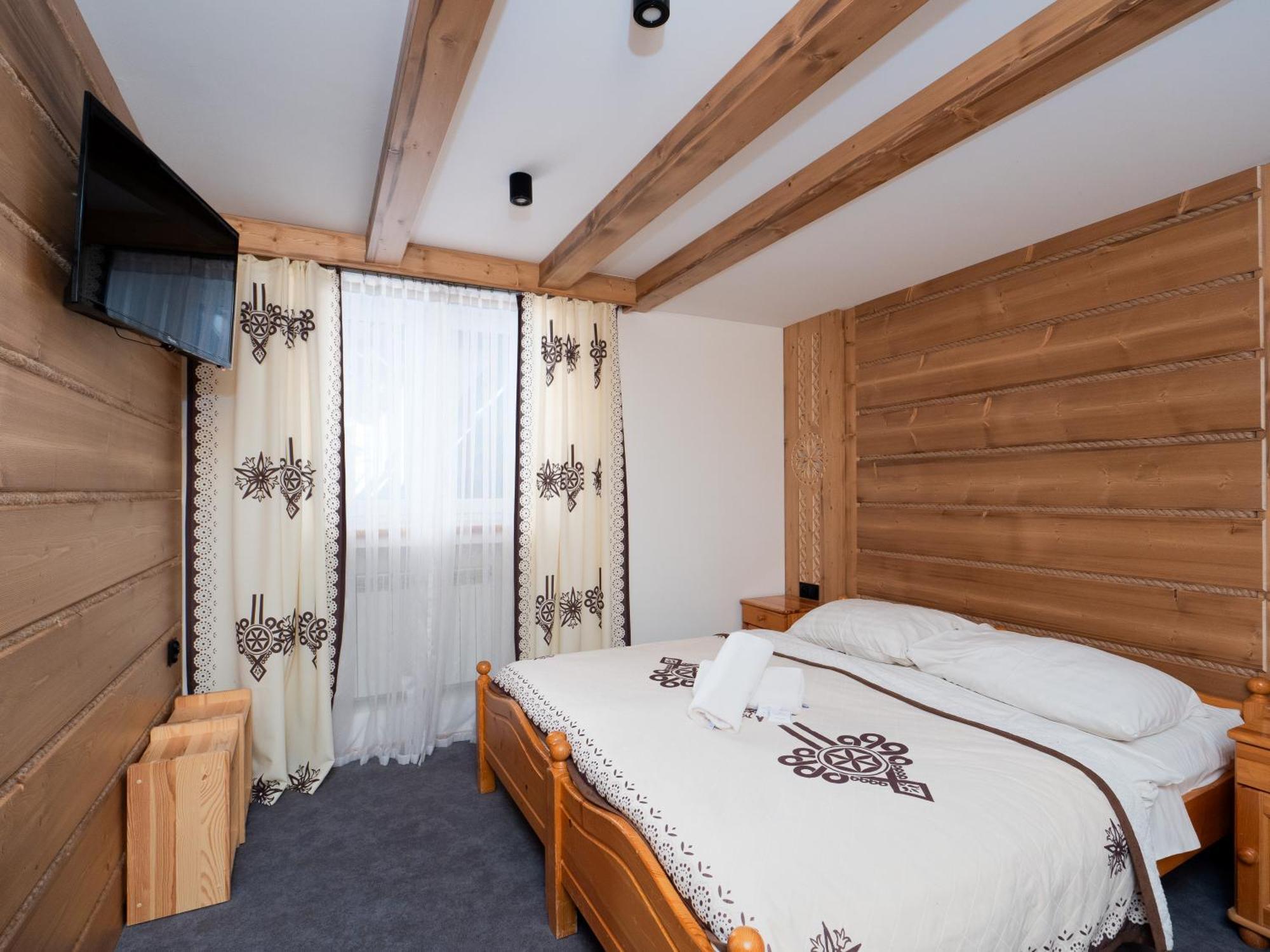 Tarasowka Otel Ciche Małe Dış mekan fotoğraf